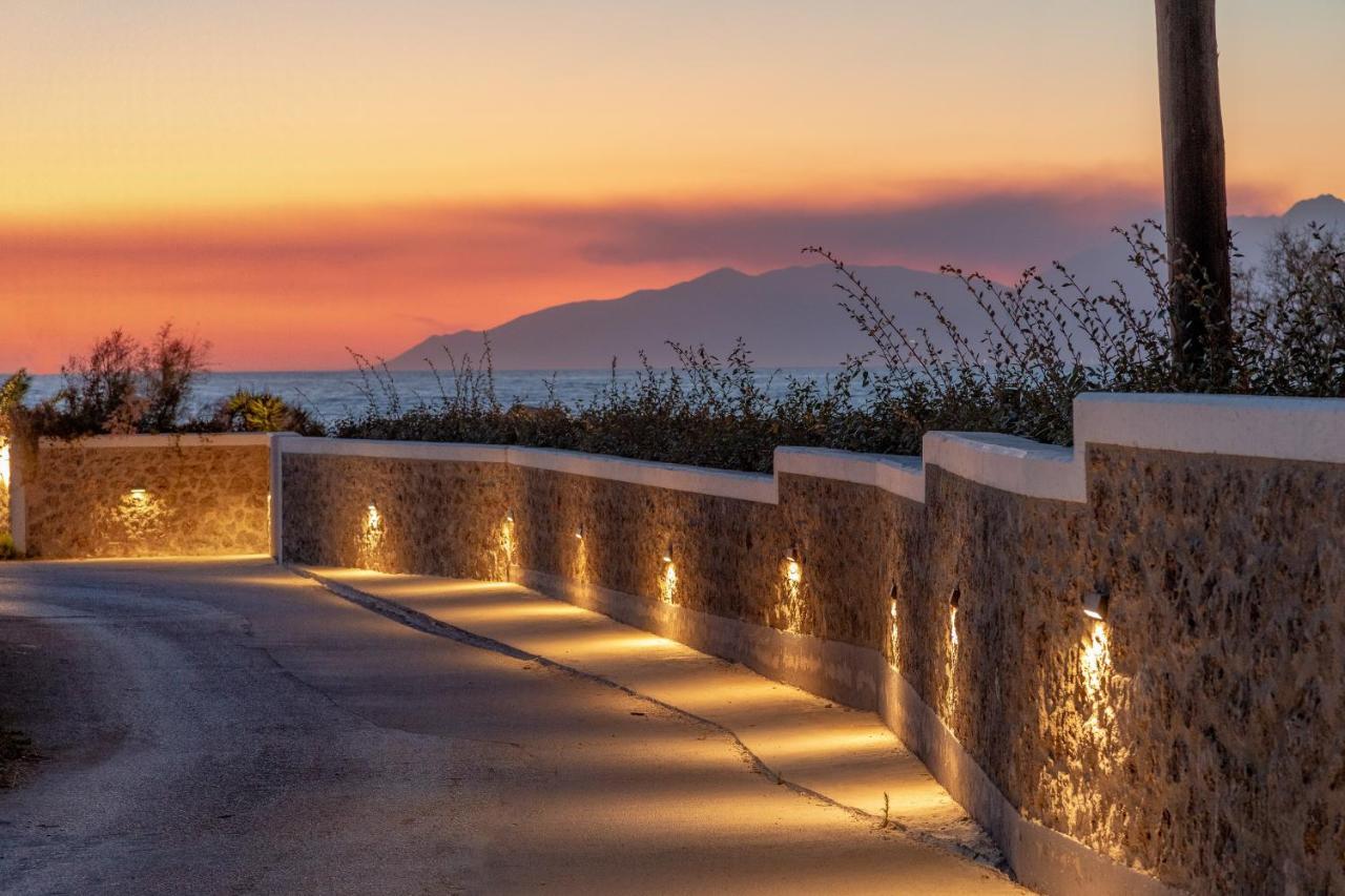 Kyma Suites - Adult Only Accommodation Παραλία Αλμυρού Εξωτερικό φωτογραφία